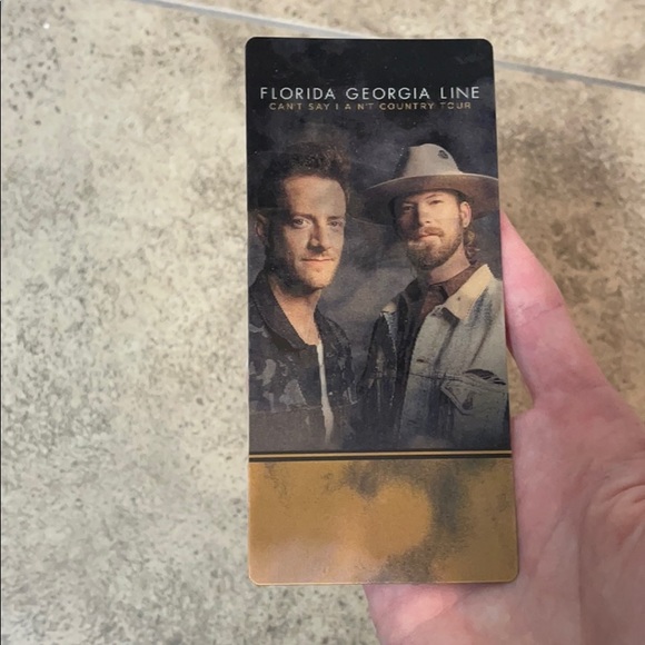 Florida Georgia Line 2019 Tour VIP gift bag set - Picture 3 of 9